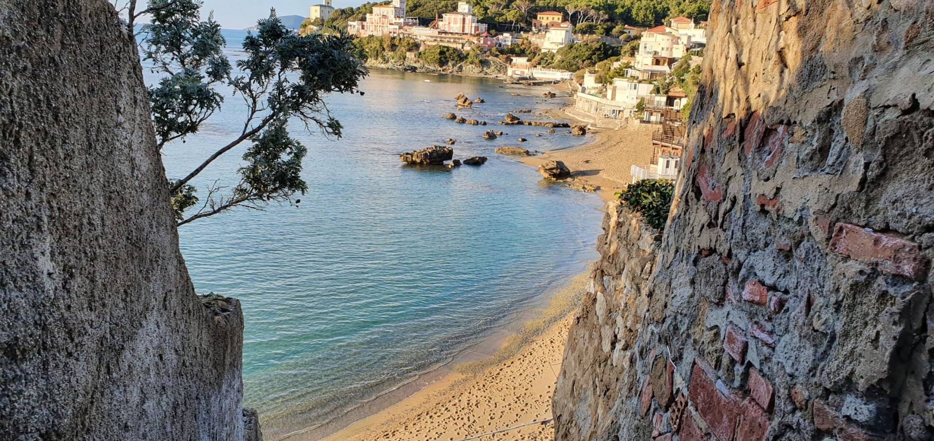 baia del quercetano